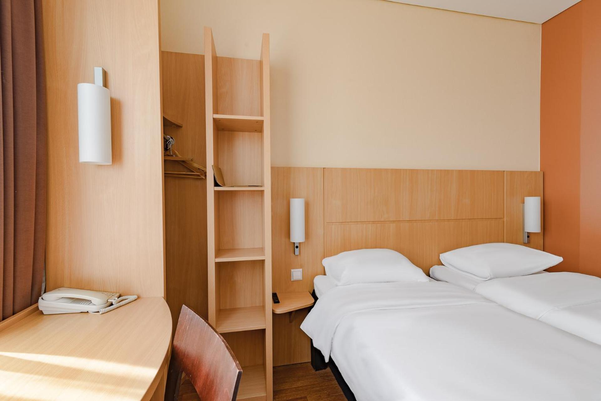 Ibis Kaunas Centre Exterior foto
