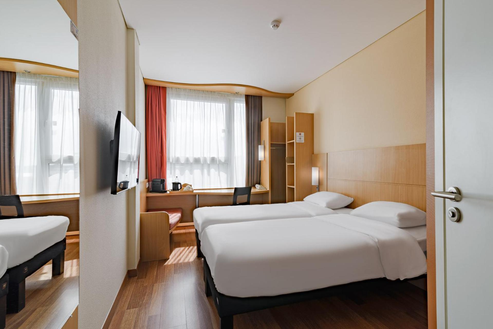 Ibis Kaunas Centre Exterior foto
